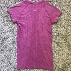 Lululemon swiftly tech tee